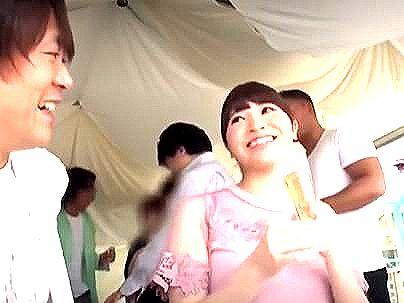 ≪逆転マジックミラー号≫【楽しいね…♡】久しぶりに同級生と再会！逆転ミラー号でまさかみんなに●見せファックに！！！