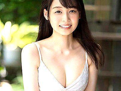 ＜清純美少女！＞「芸能人クラス、登場！」パーフェクトボディボイン清純女子！AVデビューしちゃうゾ(アダルト動画)