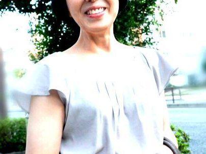 ＜六十路妻＞「ババア・・・ふたたびキタゾ！」性欲高めの熟女おばさん！３Pファックしてっぞ！！