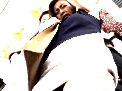 ＜媚薬！＞「何か？変に・・・」色っぽい感じの美尻熟女！媚薬痴●され犯されレイプされっぞ！！