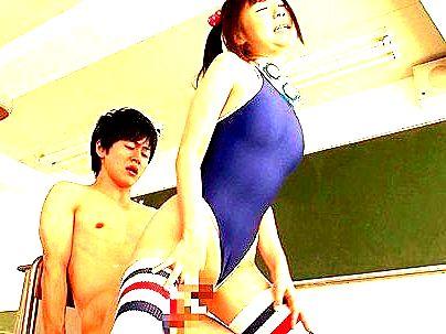 ＜スクール水着！＞「これいいの…♡」スレンダー水着姿の可愛い女子！学校で・・・やっとるぞ(アダルト動画)