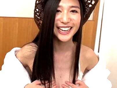 ≪美乳≫【この顔に・・・顔射！】今や人気最高のAV女優お姉さん！クッサいザーメン顔射ブッカケ！！！