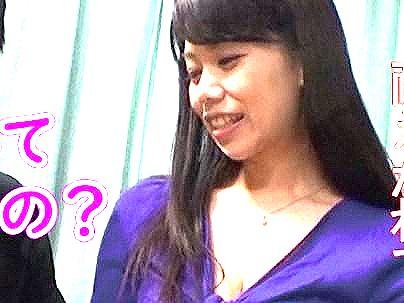≪ヤリマン奥さん！≫【ｈしたいの…♡】清楚な感じの熟女！口説かれて旦那裏切りファックしちゃうゾ！！