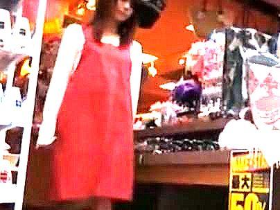 ≪看板娘！≫【結構・・・上モノ！】近所で人気のバイト女子！仕事帰りにガチファックになっとるぞ！！！