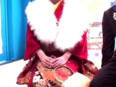 ≪成人式後の女子！≫【着物・・・脱がして～ｗ！】２０歳の素人カワイイＧＡＬ！ＭＭ号でさっそく若い体食べちゃう！！！