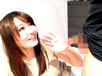 ≪美少女ナンパ！≫【恥ずかしいね…】地方から出てきた田舎女子！スマタ体験からエロ行為発展シチャウゾ！！！