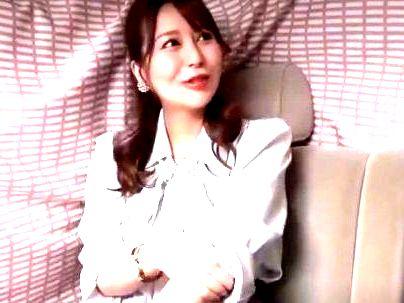 ＜素人妻ナンパ！＞「夫がいるのに…」清楚な感じの美人奥さん！ハメ撮りファックに持ちこまれちゃうぞ！！