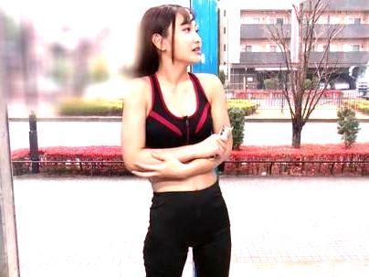 ≪マジックミラー号≫【この子・・体柔らかいぞ～！】スタジオ近くで口説いた軟体女子！！ＭＭ号でマニアックな体位でやるぞ！！！