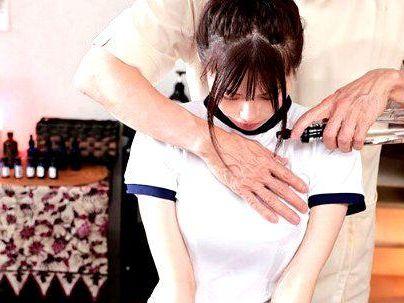＜整体施術！＞「ｲﾔ、ダメなの…に…」真面目そうな部活少女！セクハラマッサの餌食でエチエチ持ち込まれるぞ！！！