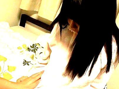 ＜近親相姦！＞「ダメなの…に・・」再婚でできた義妹の可愛い女子！我慢できずにやっちゃうぞ(アダルト動画)