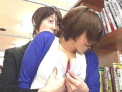 ＜図書館！＞「ダメです…」スタイル抜群ボイン巨乳女子！無理矢理やられるぞ(アダルト動画)