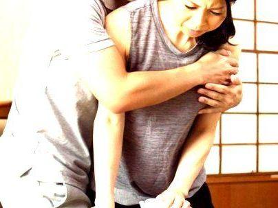 ＜五十路の母と子＞「パパには・・秘密よ…」優しい感じのママ！息子といけない関係に発展すっぞｗ！！！