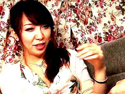 ＜人妻ナンパ！＞「色気半端ないぞ～！」夫とレスの欲求不満すぎる奥さん！ゲットされて浮気交尾しちゃうゾ！！(アダルト動画)