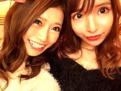 ≪痴女コンビ・・・到来！≫【ｈしよう・・♡】アパレル店員の今どき女子達！！乱交ファックでハッスルしちゃうゾ！！