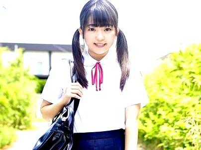 ≪パイパン≫【無毛マンコ？・・・いいね～！】うぶな感じの可愛い素人女子！MM号で真面目手の玩具でイクイク！！！