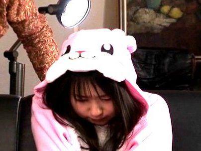 ＜女捜査官！＞「助けて…」スゲーバカなコスプレ女捜査官！敵につかまり無理矢理やられるぞ(アダルト動画)