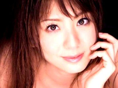 ≪チョートップ女優！≫【フェラが・・・終えあらないってｗ！】パーフェクトボディーボイン美尻美女！フェラが上手いって！！！