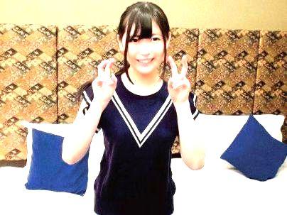 ＜地下アイドル！＞【ピースｗ！】バカそうな今どきアイドル！ナンパされてガチファックで中出しに！！！