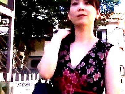 ＜四十路妻＞「女は・・・４０歳からｗ！！」色っぽい感じの熟女おばさん！エロドラマでガチファックに発展すっぞ！！