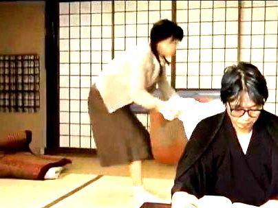 ＜ヘンリー塚本！＞「昭和のポルノ映像発見！！」マニア集合だぞ！養女になった娘がペニスで興奮してっゾ！！！