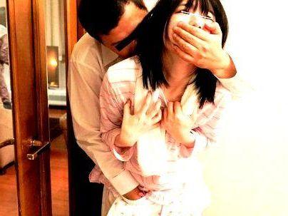 ＜五十路熟女＞「ヤメテ・・・」上品な感じの熟女！鬼畜な男に強引に犯されレイプされっぞ！！