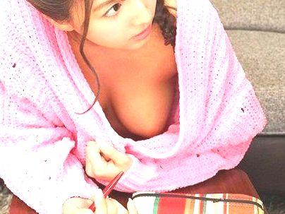 ＜美乳ポロリ！＞「この格好？・・・やべ～だろ！」スタイル抜群ボイン巨乳お姉さん！エアコン修理屋が暴走モード突入！！