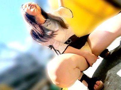 ＜脱ぐとデケ～！＞「イッチャウの…ダメです・・・！」滅茶苦茶可愛い女子！リモバイ散歩でご覧の通り・・・イっとる！！