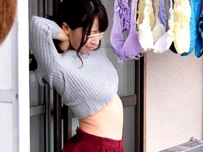 ≪隣人≫【ウチくる…♡？】たまんね～ぞコレ！隣人奥さんが誘ってくるから・・・余裕でやっちゃうぞ！！！