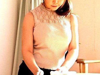 ＜巨乳がデケーーゾ！＞「狙う娘婿・・登場！」姑に興奮我慢限界の男！いけない関係に発展すっぞ！！！