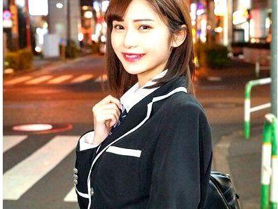 ＜美人！＞「この顔で？・・・失禁？」清楚で可愛い美少女！エロ恋で大量おもらしとかやべ～だろ(アダルト動画)