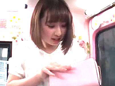 ＜マジックミラー便＞【なに始まるんですか？】素人の可愛い高学歴女子！クリ攻めで興奮シチャウゾ！！！