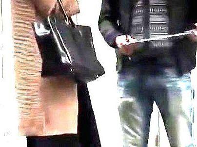 ＜人妻ナンパ！＞「時間ですか？」街でゲットした清楚な奥さん！口説かれてNTR持ち込まれるぞ！！！