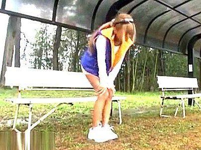 ＜金髪ギャル！＞興奮しちゃうの…♡！ゴルフやってる美乳スポーツギャル！野外でエロ行為たまんね～！！！