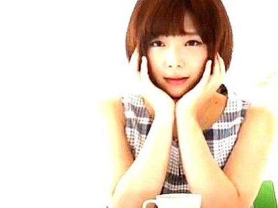 ＜紗倉まな！＞「生・・・いいの…♡」スタイル抜群ボイン人気ＡV女優！生チンポザーメンナカ出しに！！！
