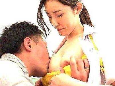 ＜美魔女ナース！＞乳首いいの…♡！入院生活長すぎて・・・！オバサンナースに勃起でやっちゃうぞ(アダルト動画)