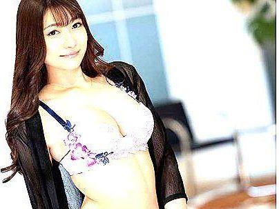 ＜三十路美女！＞顔も体の・・・エッロ！パーフェクトボディー極エロ美女！町に待ったAVデビューシチャウゾ(アダルト動画)