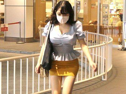 ＜素人宅訪問！＞「このルックスで・・逆バニー？」スタイル抜群ボイン女子！素人宅訪問でエチエチしちゃう(無料エロ動画)