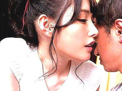 ＜逆NTR！＞「ｈしたいの…♡」彼女の友達がまさかの誘惑？！お酒飲んでいけない関係になるぞ(アダルト動画)