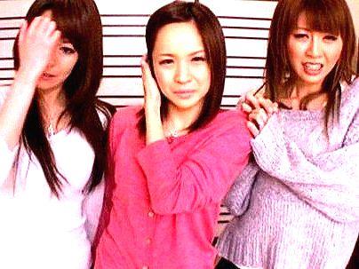 ＜人妻！＞「イヤ～やめてよ…」むかつく団地妻たちの弱みをゲット！今日も脱がしておいしくイタダキマス！！