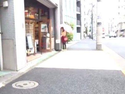 ＜美人若妻！＞パンチラ？マジかよ？？隣人の淫乱すぎる若い奥さん！誘ってくるから・・・やっちゃうぞ！！