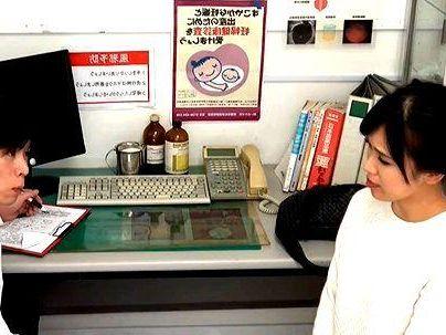 ＜団地人妻！＞すごいですね…♡？先生の？上品な感じの奥さん！デカちん先生他人棒でやっとるぞ！！！