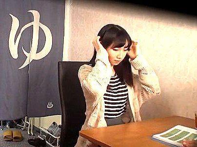 ＜風俗面接！＞では、面接始めますネ！デリヘル面接きた真面目そうな女子！店長が自らオマンコ試しちゃうぞ！！
