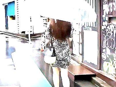 ＜家に行っていいですか？＞「テレビのですか…♡？！」バカな女だの～！自宅に訪問し後はハメハメすんだよ～！！