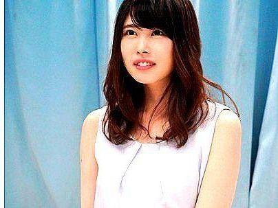 ＜マジックミラー号＞「？この顔で・・潮吹き？」芸能人似の可愛い女子大生！MM号でエロマッサでマジイキ絶頂シチャウゾ！！！