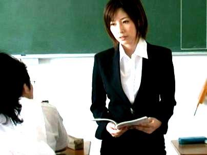 ≪巨乳女教師！≫【デケーーなパイ乙！】スタイル抜群ボイン女教師！鬼畜な男に無理矢理犯されレイプさせられるぞ！！！