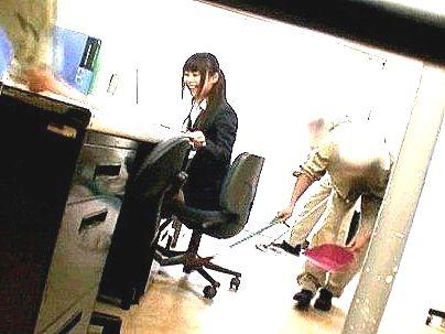＜OLレ●プ！＞「助け・・・て・・」清楚系ボイン巨乳OL！鬼畜な男に無理矢理やられるぞ(アダルト動画)