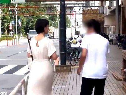 ＜ガチナンパ企画！＞「じかんですか？」田舎から出てきた10代女子！エロ企画で素股体験でガチファックになるぞ！！！