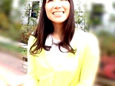 ＜三十路人妻！＞大人の色気・・・やべ～だろ！清楚系美人美魔女奥さん！童貞君相手にエロ行為シテクレチャウ(無料エロ動画)