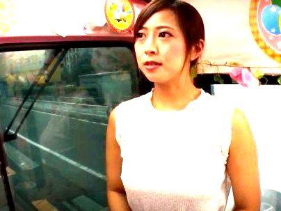 ＜四十路熟女！＞「結構いい女・・・」清楚な感じの上品奥さん！MM便でベロチューエチエチ興奮しちゃうぞ！！