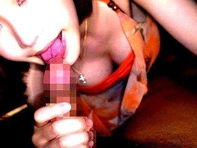 ＜時短フェラ！＞「ジュポ…♡！」ヤリマンビッチの彼女の友達！時短フェラで襲ってくるぞ(アダルト動画)
